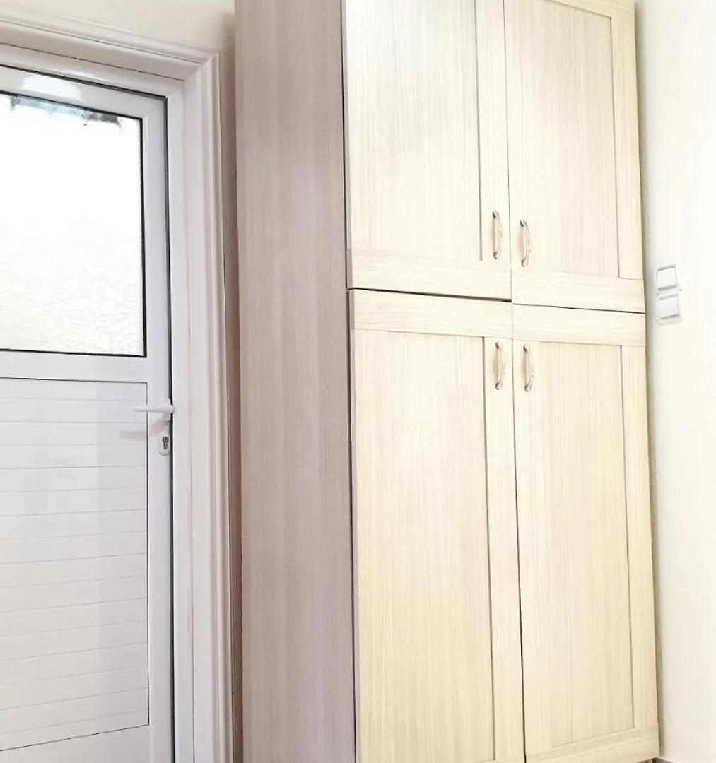 Marina Apartaments Himare