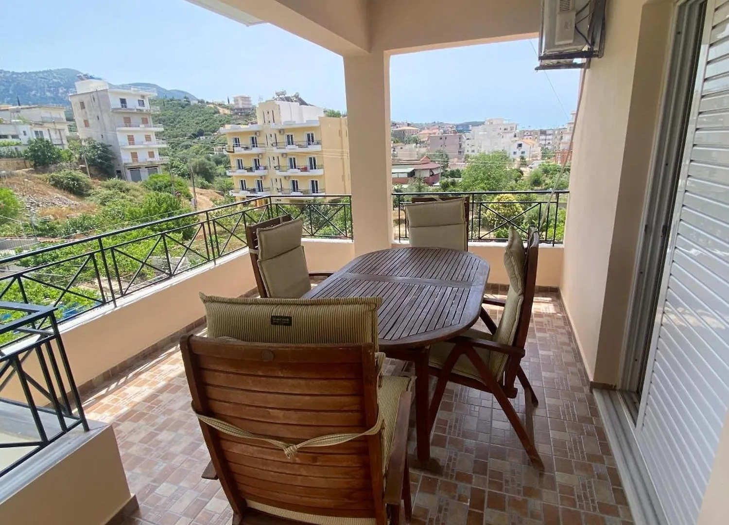 Marina Apartaments Himarë