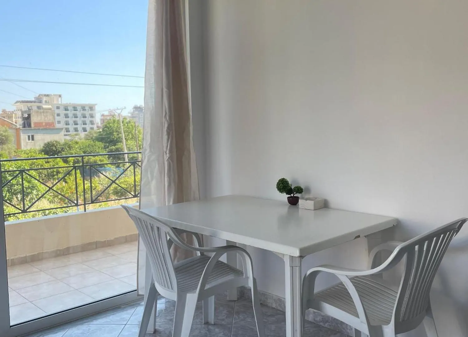 Marina Apartaments Himarë